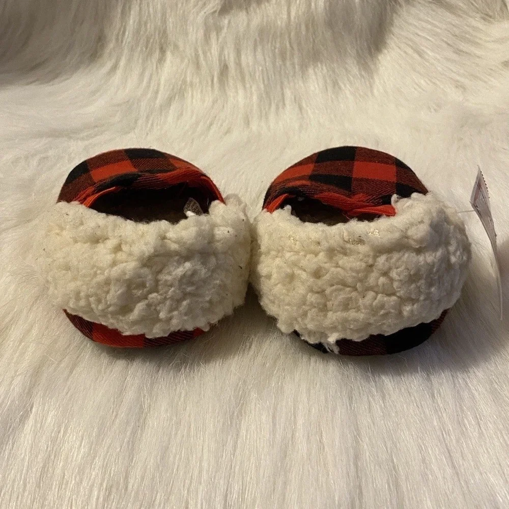 Holiday Time Slippers Infant Baby Size 3-4 Red Plaid Slip On Shoes Lightweight